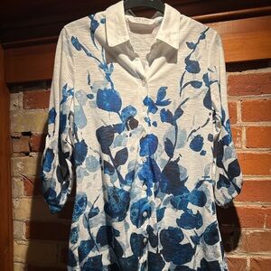 New Label White and Blue Floral Button-Down Shirt